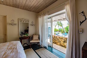 Captain'S Quarters: Restored Waterfront Home With Sunset Views