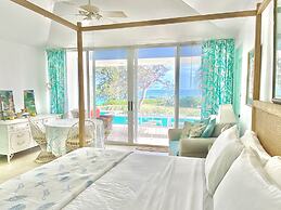 Coastal Haven: Newly Renovated Beachfront Cottage With Pool