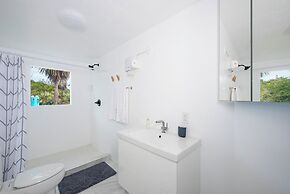 Modernized Beach House With Pool