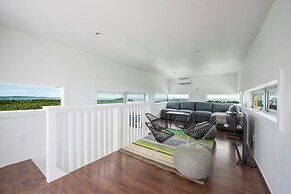 Modernized Beach House With Pool