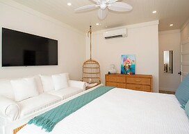 Pink Sand Paradise: Luxury Home With Heated Pool