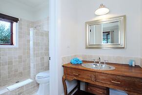 Beachside Beauty: Brand New Home With Pool