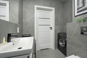 Wroclaw Studio With Parking by Renters