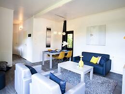 Nice Holiday Home in a Holiday Park