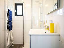 Nice Holiday Home in a Holiday Park