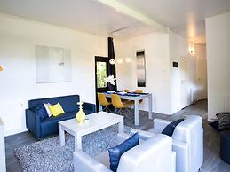 Nice Holiday Home in a Holiday Park