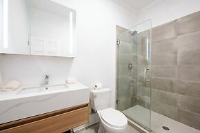 Tranquil Waters: Private Oceanfront Retreat