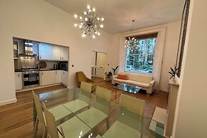 Victorian Charm Maisonette