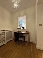 Victorian Charm Maisonette