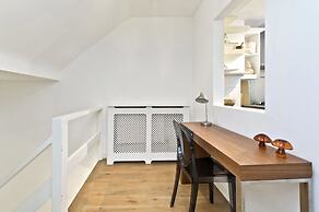 Victorian Charm Maisonette