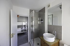 Myrtle Cottage With Free Parking By My Getaways