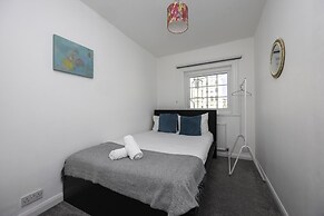 Myrtle Cottage With Free Parking By My Getaways