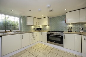 Myrtle Cottage With Free Parking By My Getaways