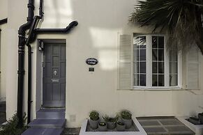 Myrtle Cottage With Free Parking By My Getaways