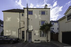 Myrtle Cottage With Free Parking By My Getaways