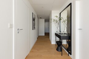 Unique Tower Warsaw by Renters Prestige