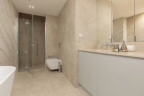 Unique Tower Warsaw by Renters Prestige