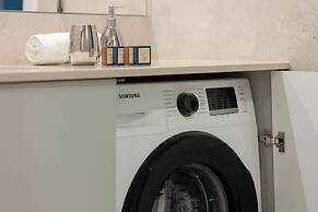 Unique Tower Warsaw by Renters Prestige