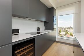 Unique Tower Warsaw by Renters Prestige