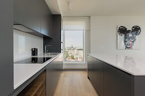 Unique Tower Warsaw by Renters Prestige