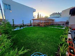 GAİA TAŞ KONAK GEYİKLİ