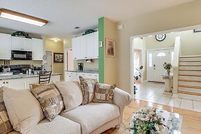 Spacious Richmond Hill Hideaway w/ Deck!