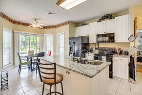 Spacious Richmond Hill Hideaway w/ Deck!