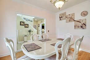 Spacious Richmond Hill Hideaway w/ Deck!