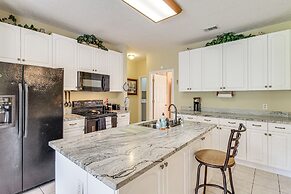 Spacious Richmond Hill Hideaway w/ Deck!