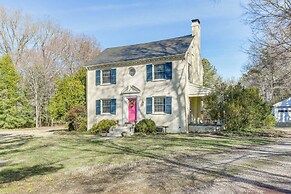 Historic Glen Allen Home ~ 11 Mi to Richmond!