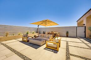 ~ 10 Mi to Joshua Tree: Luxe Yucca Valley Home