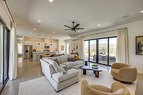 ~ 10 Mi to Joshua Tree: Luxe Yucca Valley Home