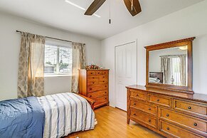 Port Charlotte Home ~ 3 Mi to Beach & Harbor!