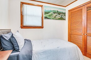 Walkable Nashua Apartment - Close to Downtown!