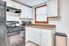 Walkable Nashua Apartment - Close to Downtown!