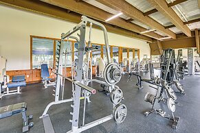 Walk to Alpine Lake: Terra Alta Cabin w/ Deck