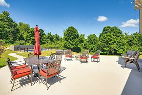 Spacious Thornville Home ~ 8 Mi to Buckeye Lake!