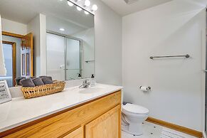 Spacious Thornville Home ~ 8 Mi to Buckeye Lake!