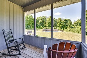 Spacious Thornville Home ~ 8 Mi to Buckeye Lake!