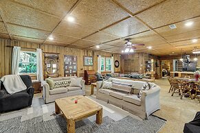 Pet-friendly Ehrhardt Home w/ Private Pond & Yard!