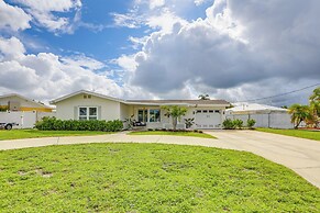 Waterfront Palmetto Home w/ Private Fishing Dock!