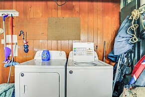 Waterfront Palmetto Home w/ Private Fishing Dock!