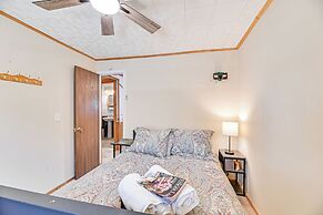 Cottage on Lamoka Lake w/ Deck, Grill & 3 Kayaks