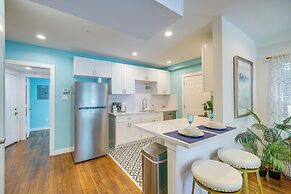 Central Houston Apartment w/ Furnished Patio!