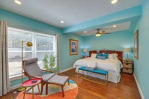 Central Houston Apartment w/ Furnished Patio!