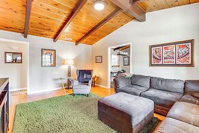Peaceful Vista House w/ Gas Grill: 1 Mi to Dtwn!