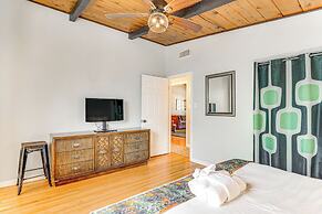 Peaceful Vista House w/ Gas Grill: 1 Mi to Dtwn!