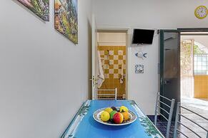 Room-studio Apartment Mono Glicine With