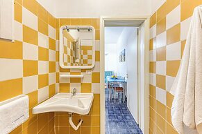 Room-studio Apartment Mono Glicine With