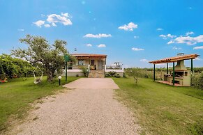 Elysium Countryside House Jacuzzi - Doune